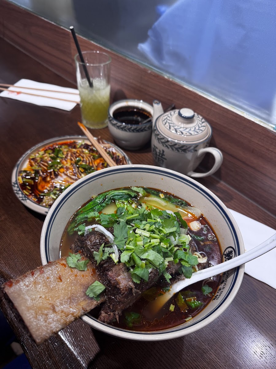 招牌手工面, Hand-Pulled Noodles